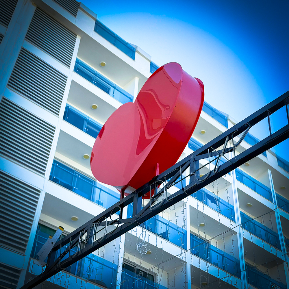 Lumos Hotel - Alanya Ters Tava Pleksiglas Tabela (3)